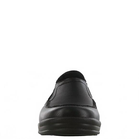 NEW SAS men\'s slip on loafer in colorcrow
